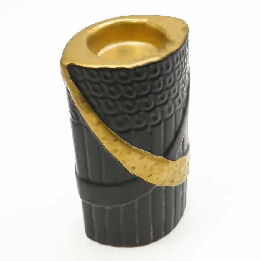 شمعدان سيراميك اسود وذهبي 5.5 انج / IT3100166C