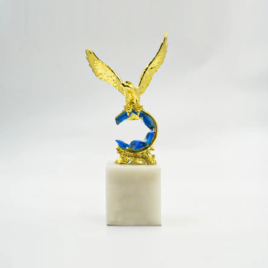 مجسم صقر / DE24-603