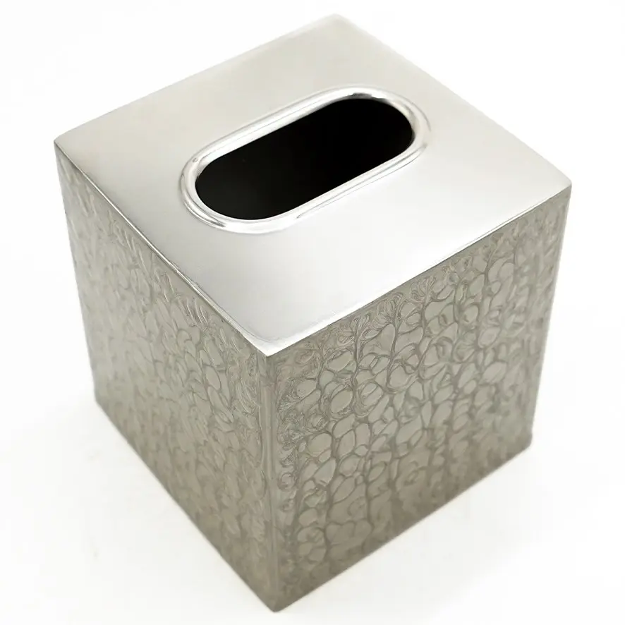 علبة مناديل مربعة معدني فضي مزخرف / HIT110011D