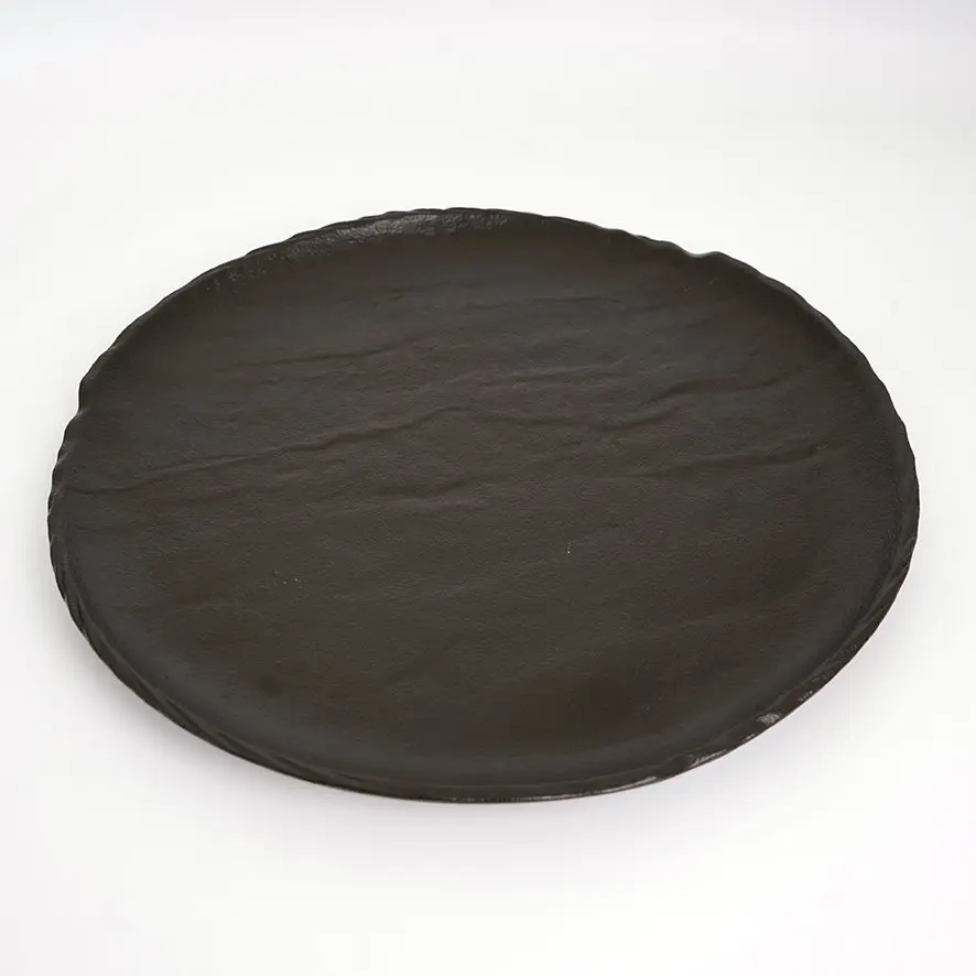 ROUND PLATTER 12" | 30 CM صحن دائري اسود