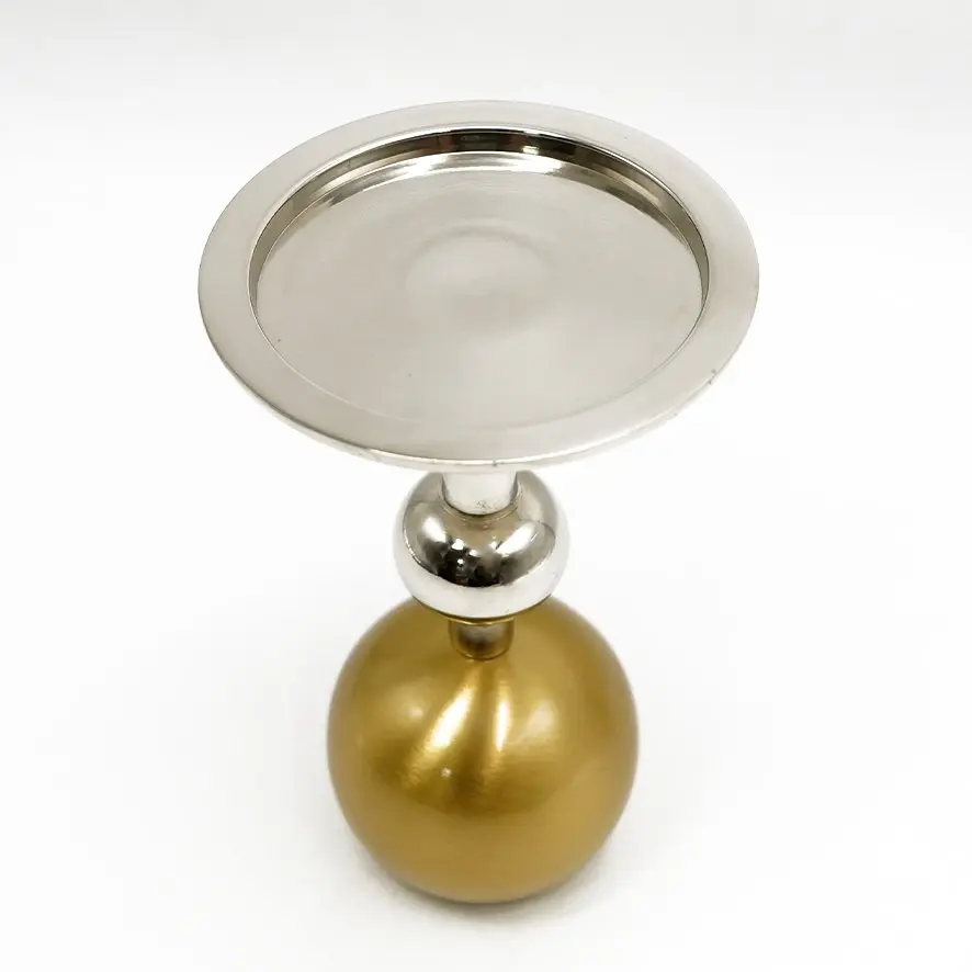 HUK020087/شمعدان معدن صغير