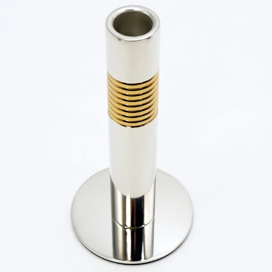 HUK020082/شمعدان معدن وسط 