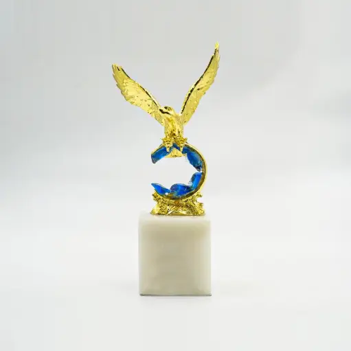 [J@DE24-603] مجسم صقر / DE24-603